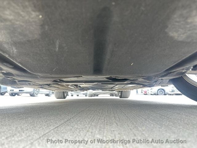 2015 BMW 3 Series 320i xDrive - 23061424 - 16