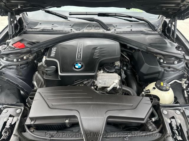 2015 BMW 3 Series 320i xDrive - 23061424 - 19