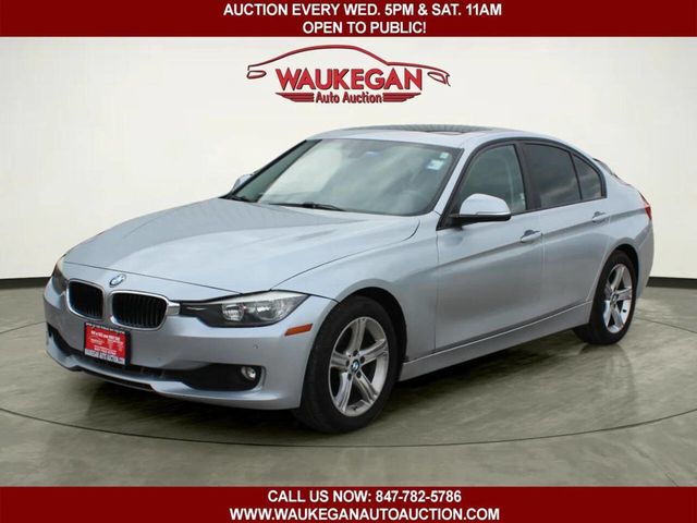 2015 BMW 3 Series 320i xDrive - 23026759 - 0