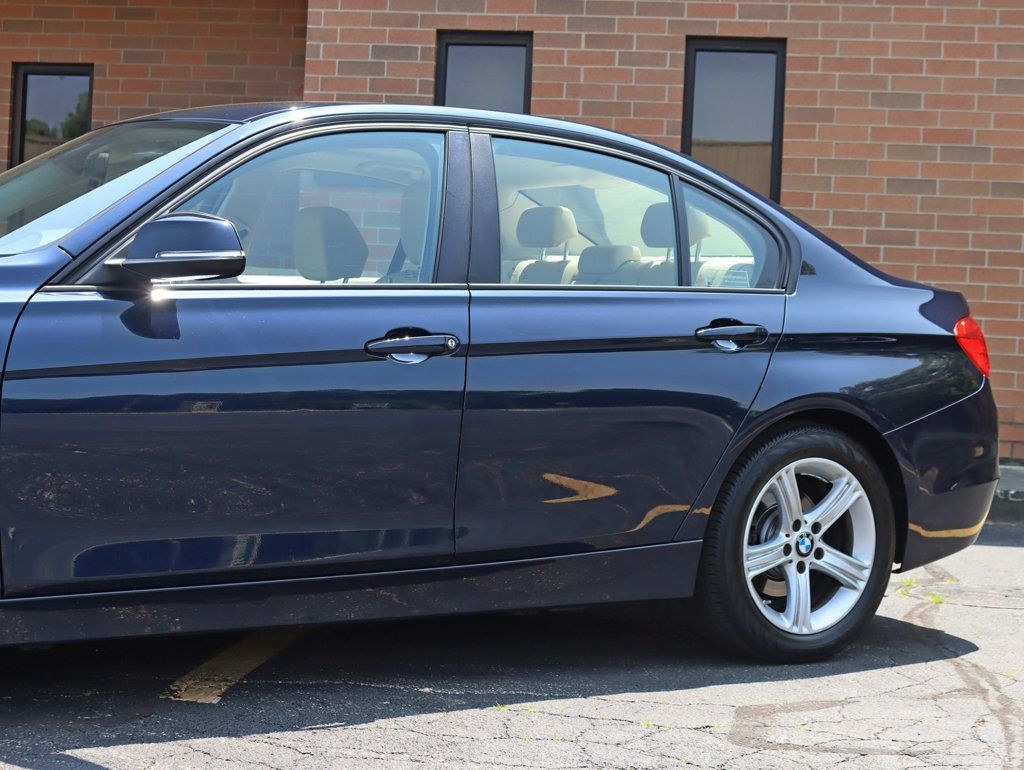 2015 BMW 3 Series 320i xDrive - 22869718 - 1