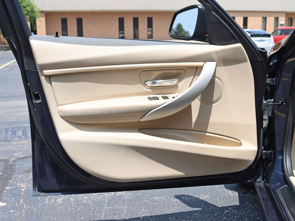 2015 BMW 3 Series 320i xDrive - 22869718 - 22