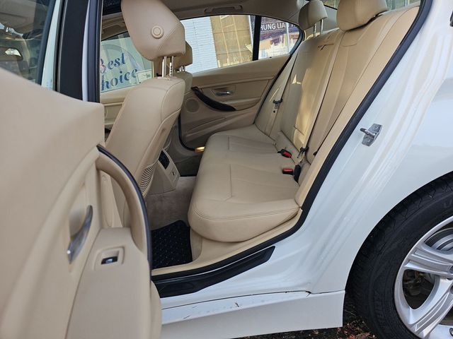 2015 BMW 3 Series 328i - 22868096 - 9