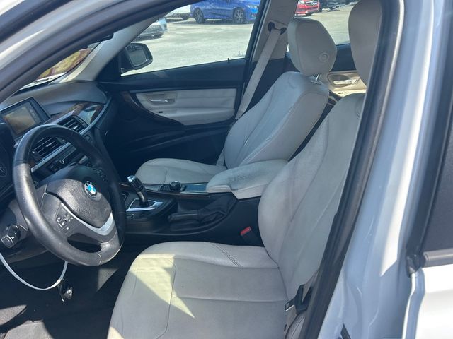 2015 BMW 3 Series 328i - 23027307 - 7