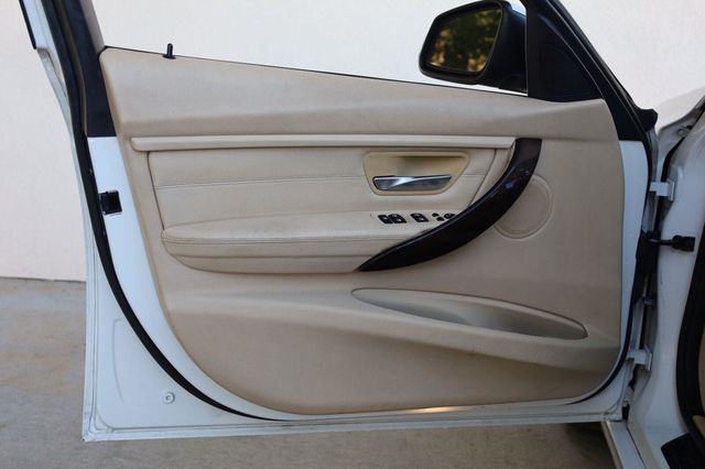 2015 BMW 3 Series 328i - 23093845 - 14