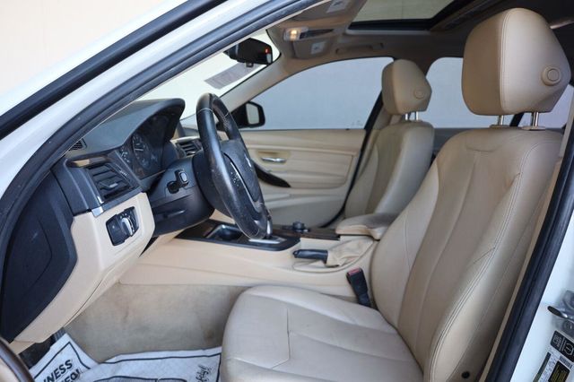 2015 BMW 3 Series 328i - 23093845 - 16