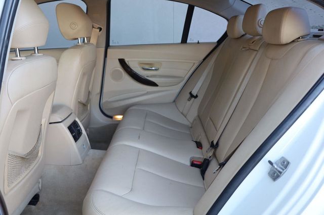 2015 BMW 3 Series 328i - 23093845 - 19