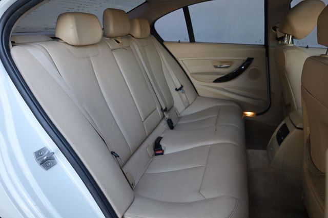 2015 BMW 3 Series 328i - 23093845 - 22