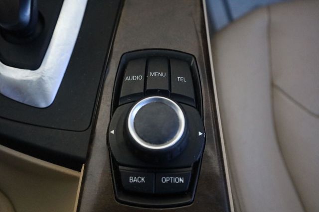 2015 BMW 3 Series 328i - 23093845 - 41