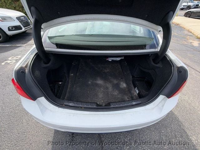 2015 BMW 3 Series 328i xDrive - 23102078 - 10