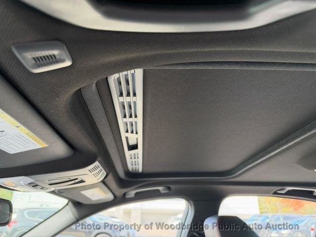 2015 BMW 3 Series 328i xDrive - 23102078 - 8