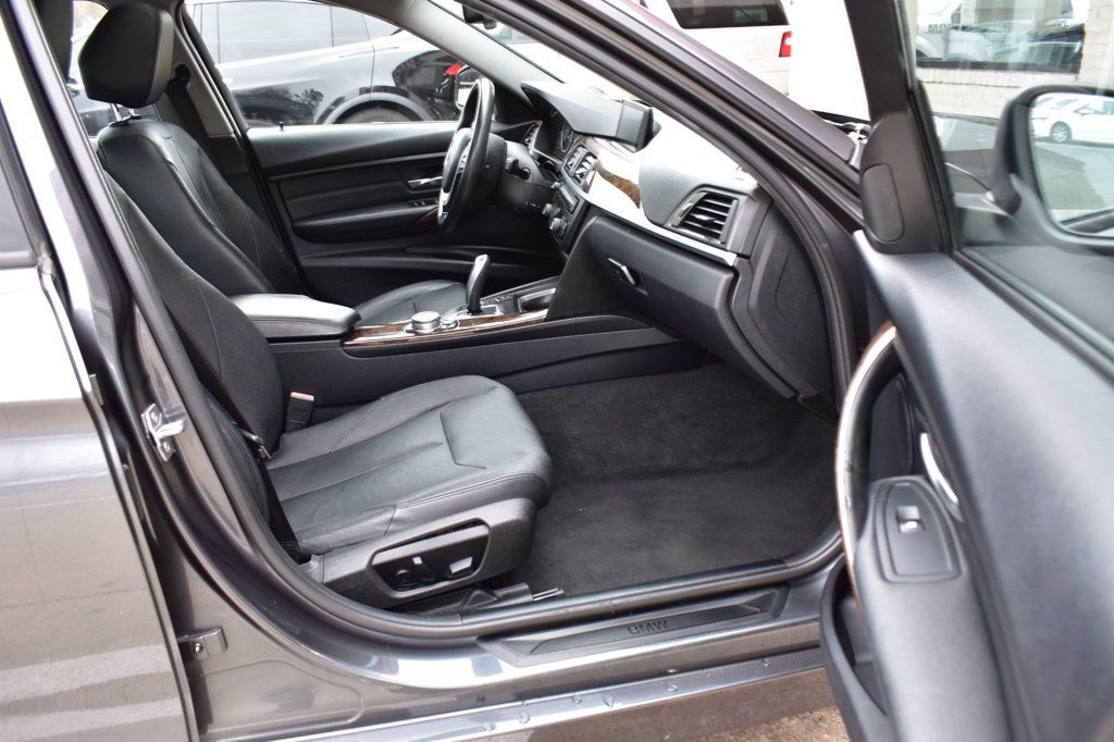 2015 BMW 3 Series 328i xDrive - 22950100 - 17