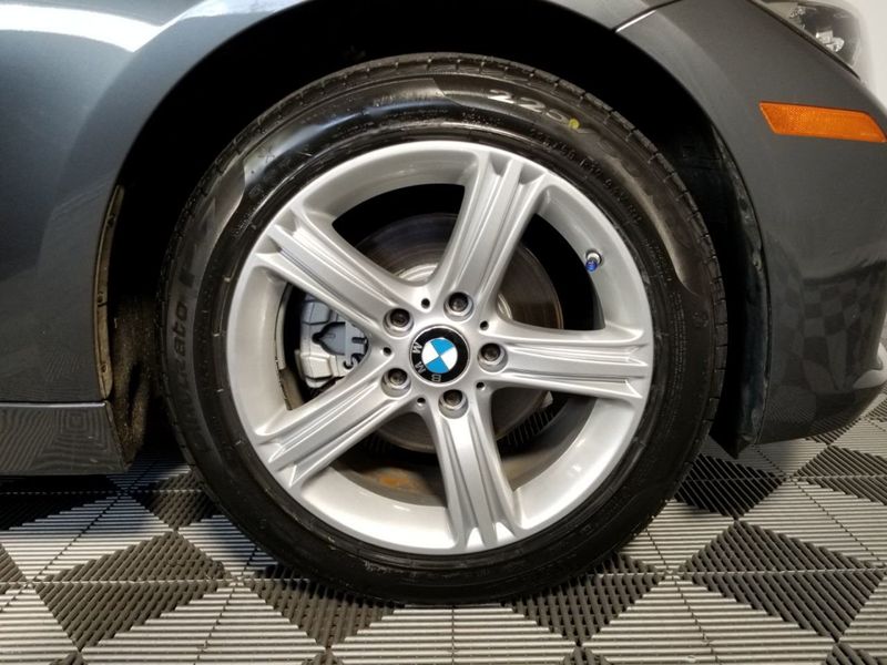 2015 BMW 3 Series 328i xDrive - 18323492 - 13