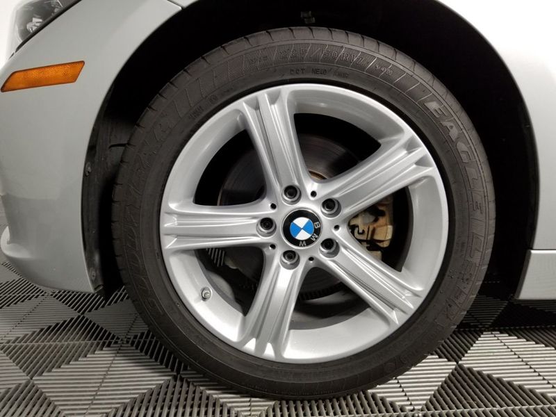 2015 BMW 3 Series 328i xDrive - 18371033 - 19