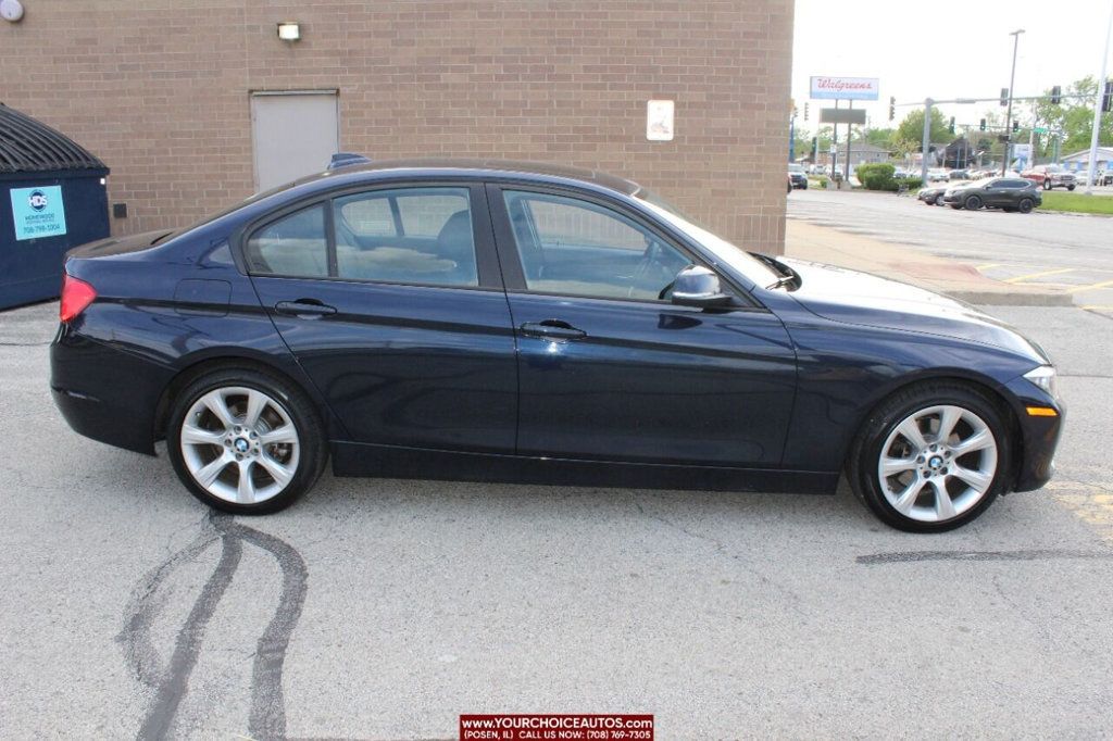 2015 BMW 3 Series 328i xDrive - 22431109 - 7