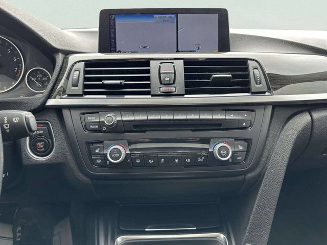 2015 BMW 3 Series 328i xDrive - 22988610 - 28