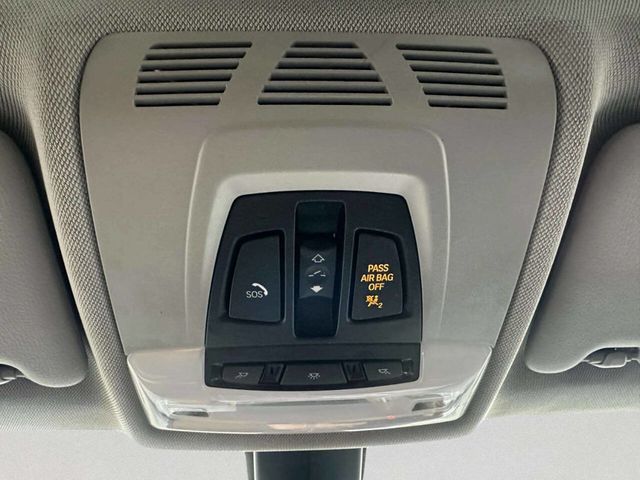 2015 BMW 3 Series 328i xDrive - 22988610 - 32