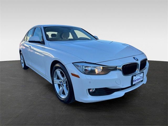 2015 BMW 3 Series 328i xDrive - 22942979 - 6