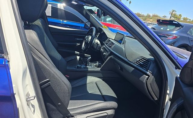 2015 BMW 3 Series 335i - 23041742 - 6