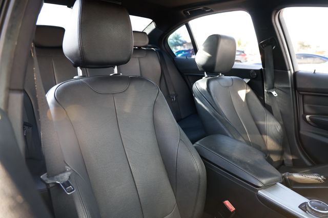 2015 BMW 3 Series 335i - M Sport - 22967994 - 17