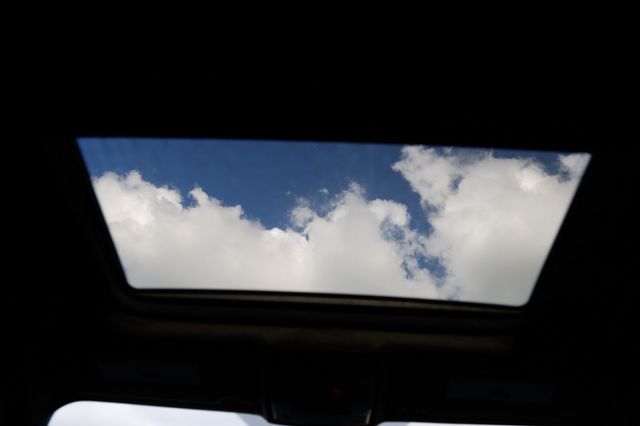 2015 BMW 3 Series 335i - M Sport - 22967994 - 23