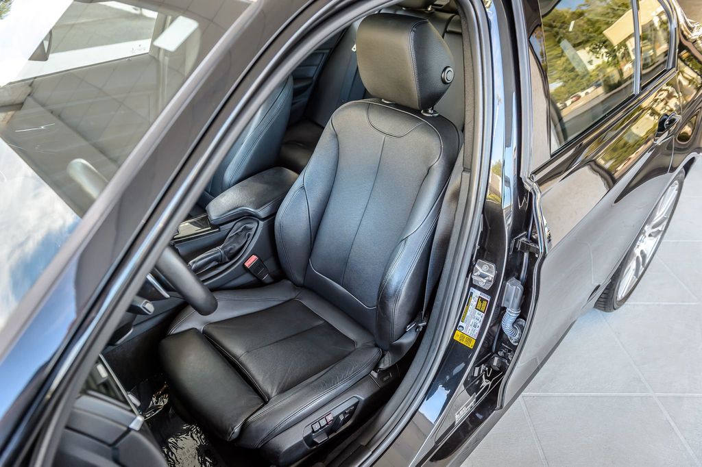 2015 BMW 3 Series 335i - M SPORT - NAV - BLUETOOTH - MOONROOF - TURBO - 22899924 - 35