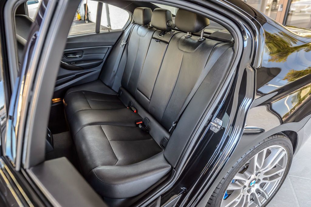 2015 BMW 3 Series 335i - M SPORT - NAV - BLUETOOTH - MOONROOF - TURBO - 22899924 - 39