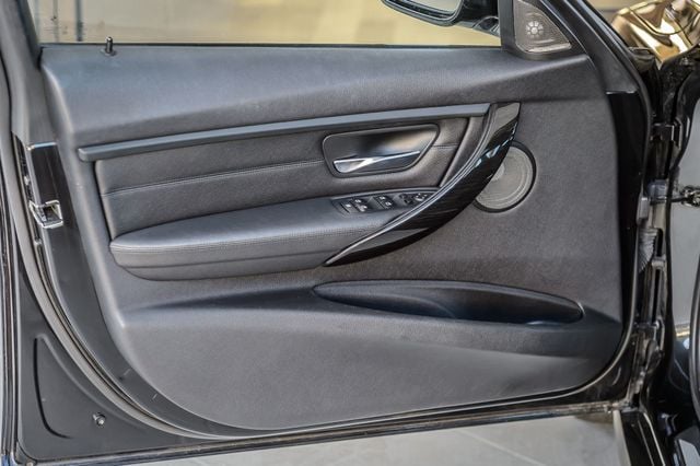 2015 BMW 3 Series 335i - M SPORT - NAV - BLUETOOTH - MOONROOF - TURBO - 22899924 - 44
