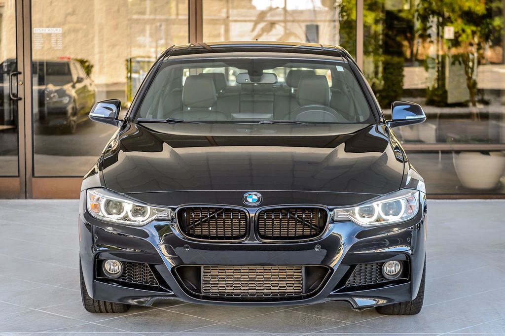 2015 BMW 3 Series 335i - M SPORT - NAV - BLUETOOTH - MOONROOF - TURBO - 22899924 - 4