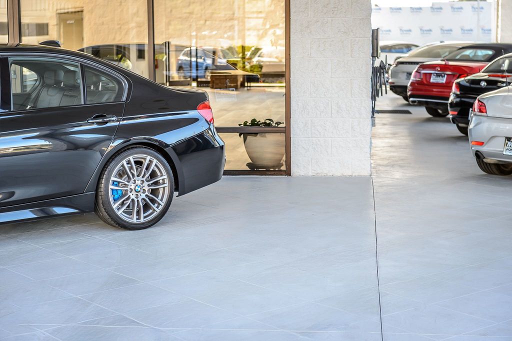 2015 BMW 3 Series 335i - M SPORT - NAV - BLUETOOTH - MOONROOF - TURBO - 22899924 - 52