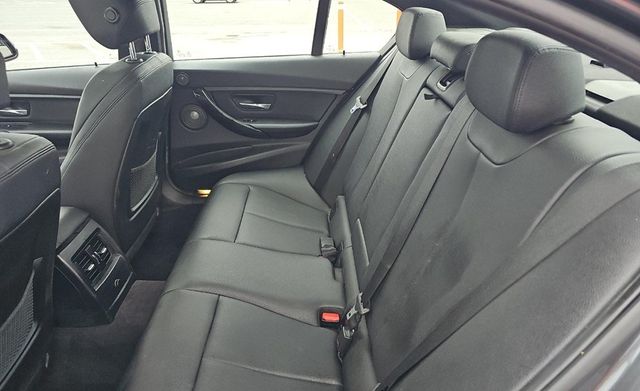 2015 BMW 3 Series 335i xDrive - 23031357 - 13