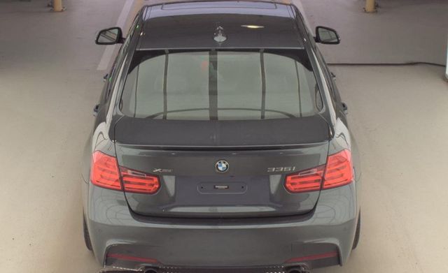 2015 BMW 3 Series 335i xDrive - 23031357 - 4