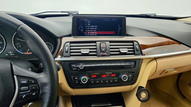 2015 BMW 3 Series 4dr Sdn 328i xDrive AWD w/ Moonroof, Touchpad Nav & Heated Seats - 23003323 - 17