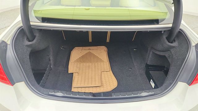 2015 BMW 3 Series 4dr Sdn 328i xDrive AWD w/ Moonroof, Touchpad Nav & Heated Seats - 23003323 - 22