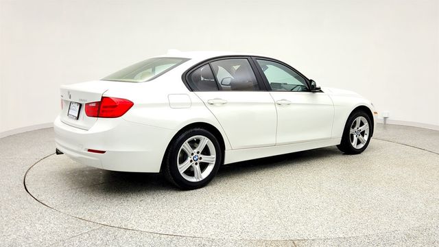 2015 BMW 3 Series 4dr Sdn 328i xDrive AWD w/ Moonroof, Touchpad Nav & Heated Seats - 23003323 - 4
