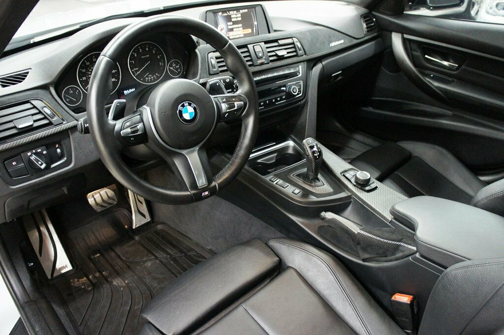 2015 BMW 3 Series M Performance Sport, 20" Perfromance wheels - 22927236 - 21