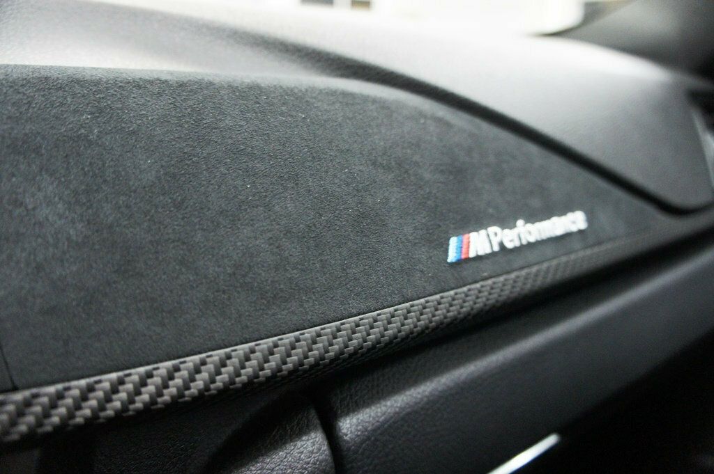 2015 BMW 3 Series M Performance Sport, 20" Perfromance wheels - 22927236 - 29