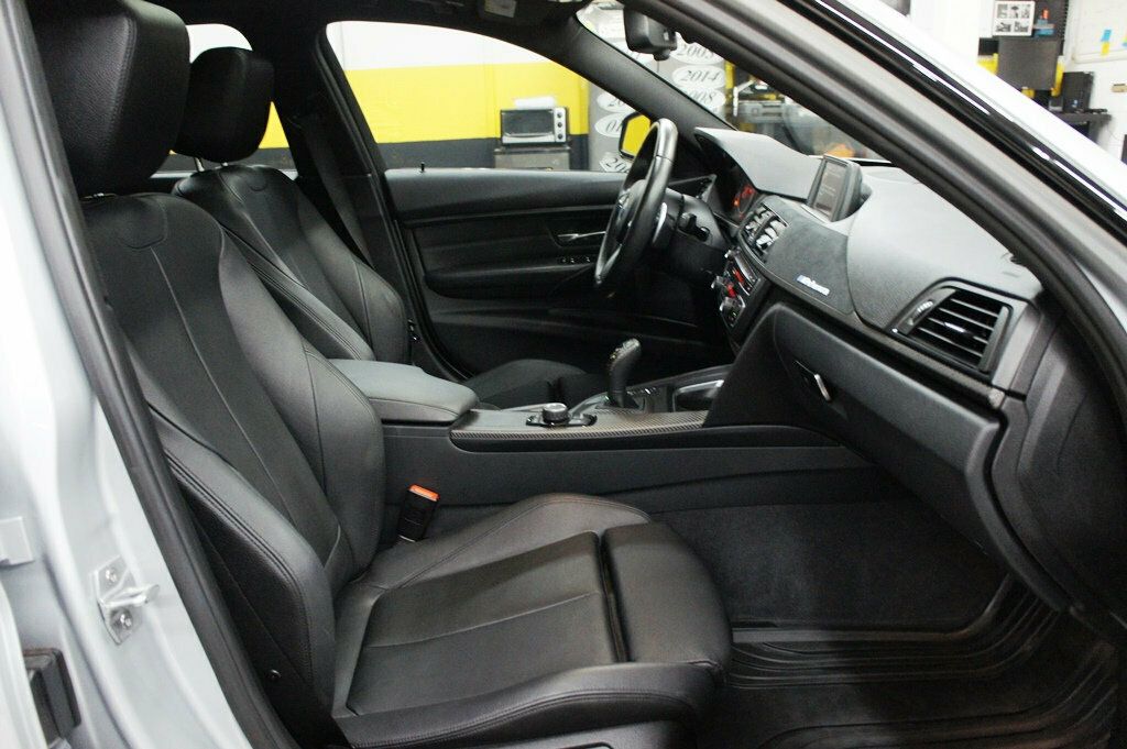 2015 BMW 3 Series M Performance Sport, 20" Perfromance wheels - 22927236 - 35