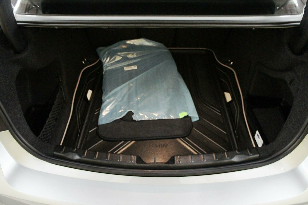 2015 BMW 3 Series M Performance Sport, 20" Perfromance wheels - 22927236 - 41