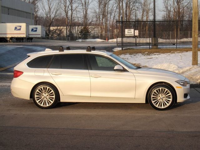 2015 BMW 3 Series Sports  328i xDrive - 22986485 - 9