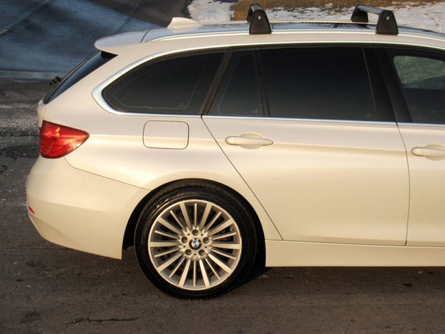 2015 BMW 3 Series Sports  328i xDrive - 22986485 - 11