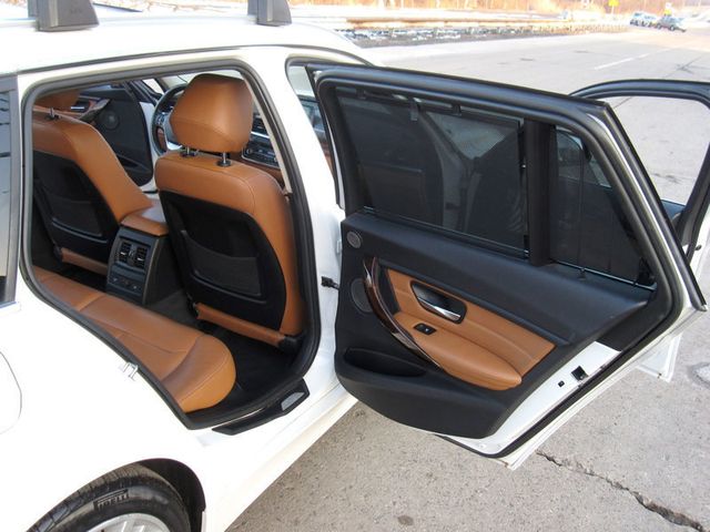 2015 BMW 3 Series Sports  328i xDrive - 22986485 - 28