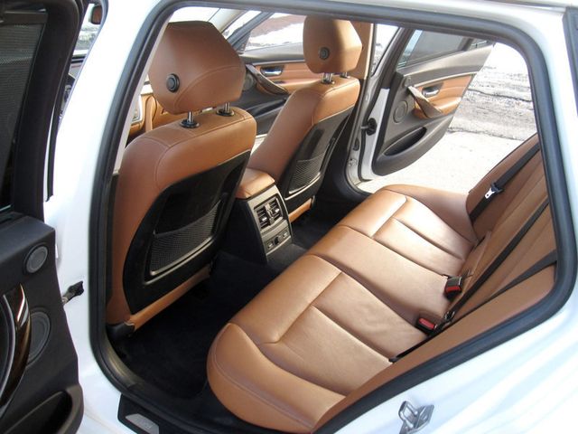 2015 BMW 3 Series Sports  328i xDrive - 22986485 - 30