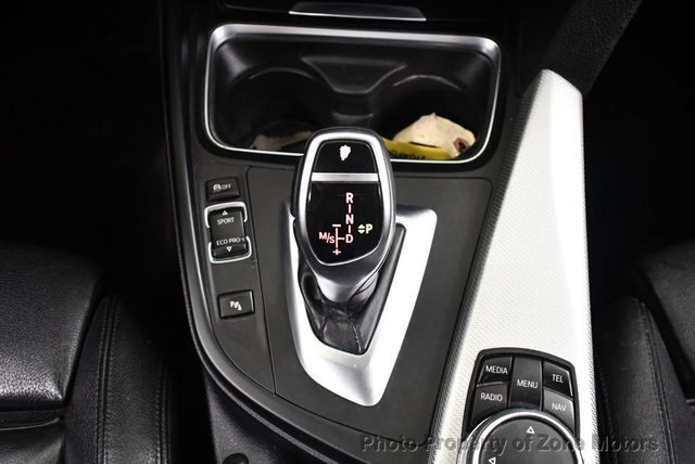 2015 BMW 3 Series Gran Turismo 335i xDrive Gran Turismo - 22819990 - 35