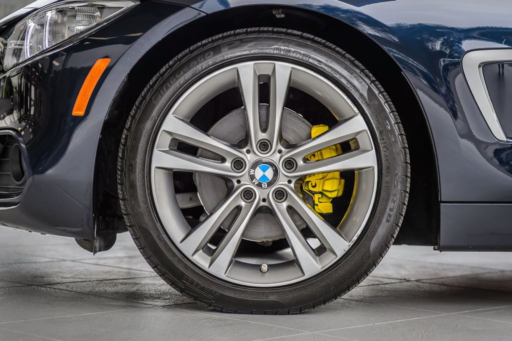 2015 BMW 4 Series 428i CONVERTIBLE LOW MILES VERY CLEAN WELL EQUIPPED MUST SEE - 23094261 - 17