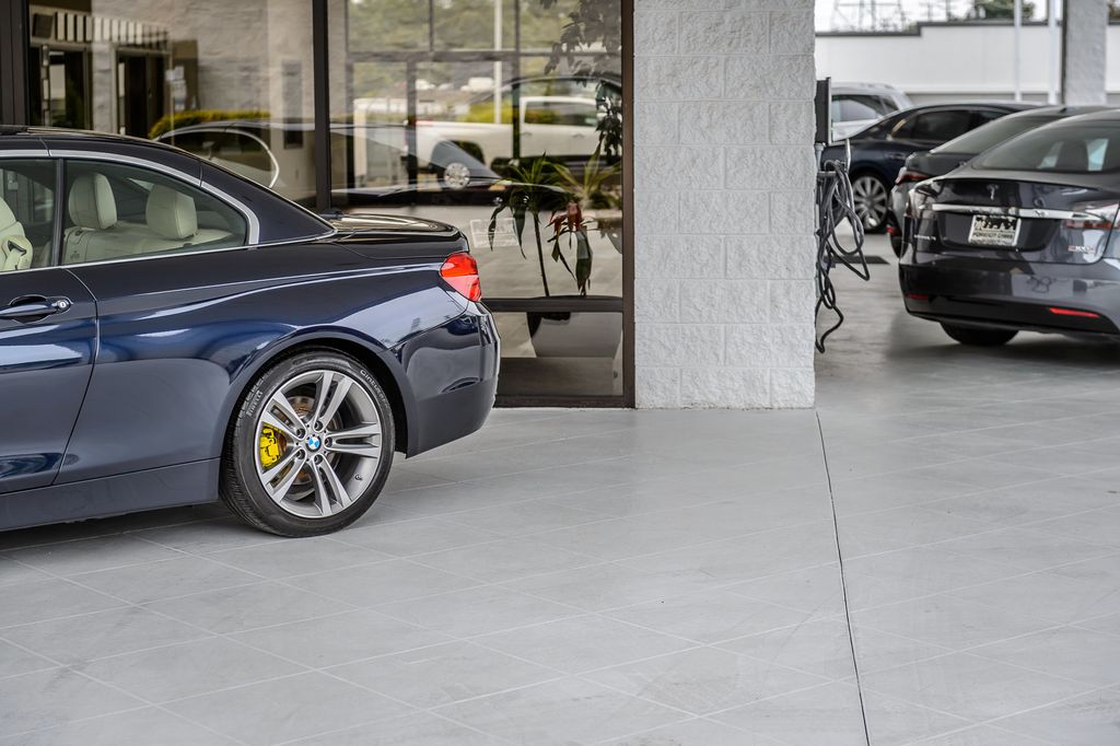 2015 BMW 4 Series 428i CONVERTIBLE LOW MILES VERY CLEAN WELL EQUIPPED MUST SEE - 23094261 - 52