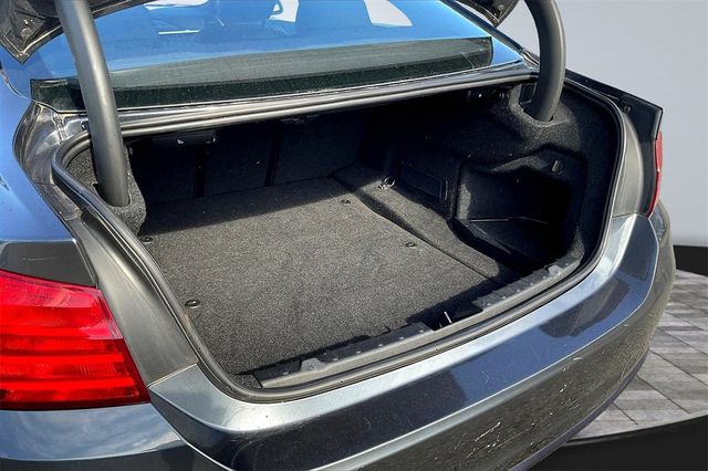 2015 BMW 4 Series 428i xDrive - 22916345 - 31