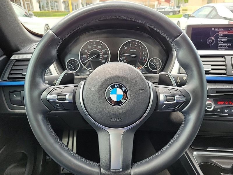 2015 BMW 4 Series 435i - 22562378 - 20