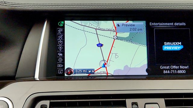2015 BMW 5 Series 4dr Sdn 550i xDrive M Sport w/ Executive & Luxury Seating Pkgs - 23099045 - 19