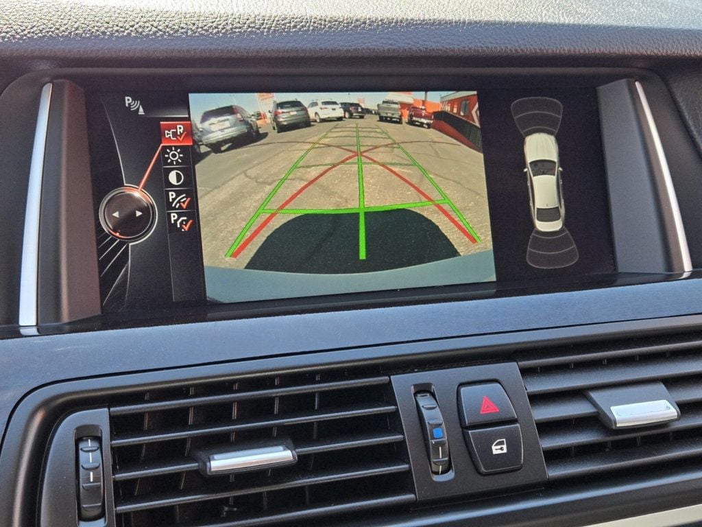 2015 BMW 5 Series 528i - 22926457 - 16