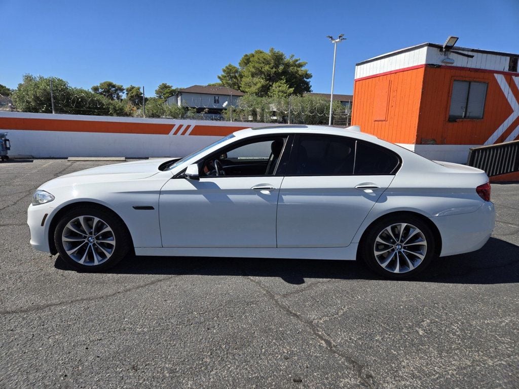 2015 BMW 5 Series 528i - 22926457 - 1
